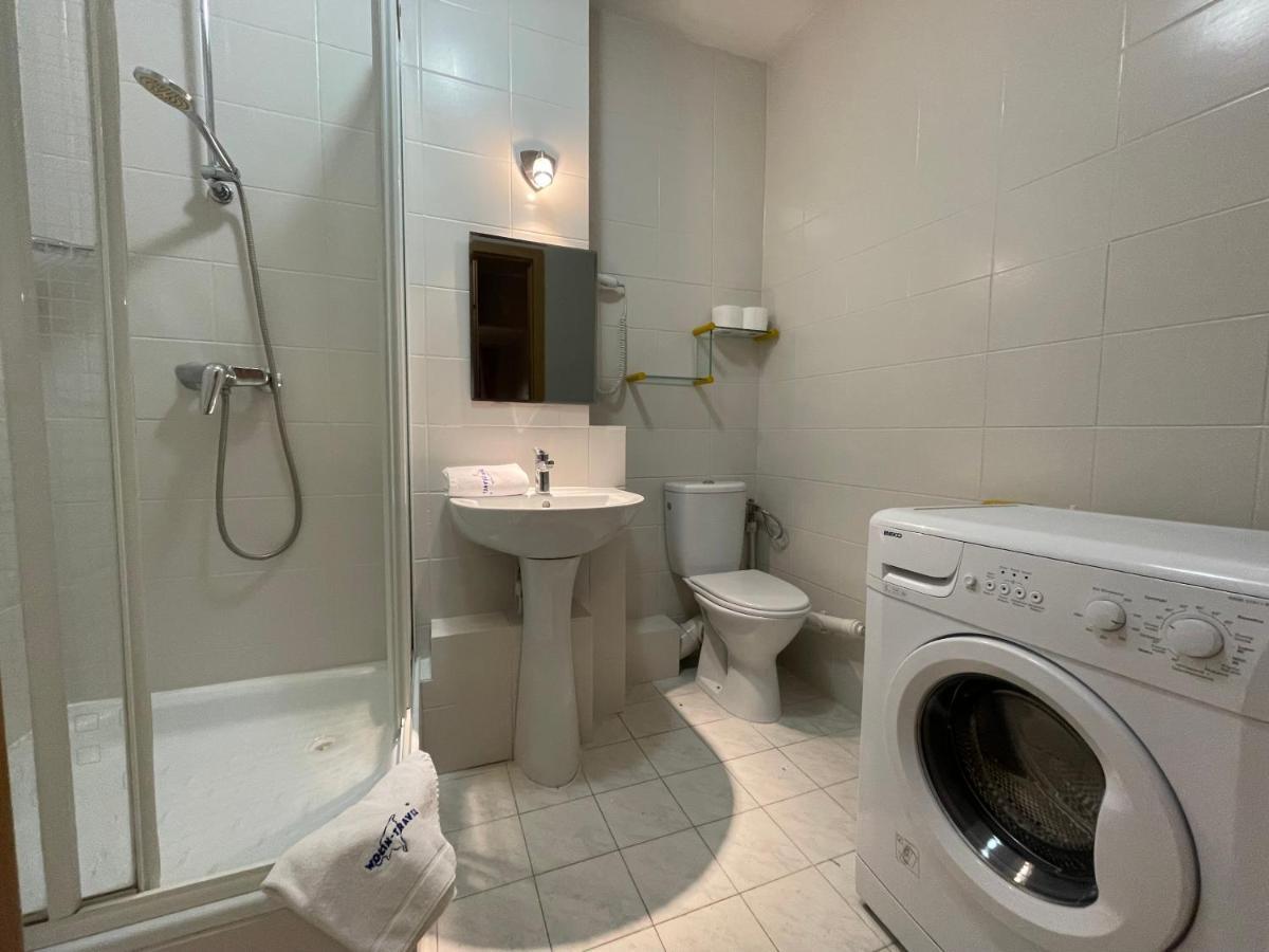 Wolin-Travel Apartament Dom Przy Parku เมียนซิดดรอแย ภายนอก รูปภาพ