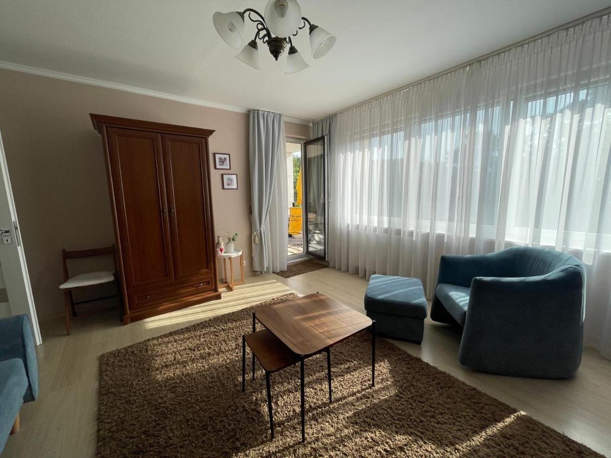 Wolin-Travel Apartament Dom Przy Parku เมียนซิดดรอแย ภายนอก รูปภาพ